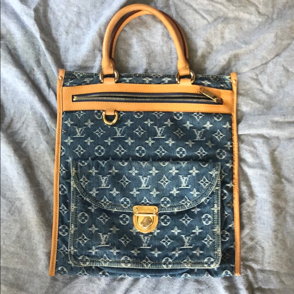 Used Louis Vuitton Monogram Denim Sac Plat Bag